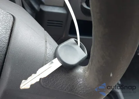 2010 Ford F-150 Stx/Xl/Xlt from USA, damaged, VIN 1FTMF1CW5AKC36932